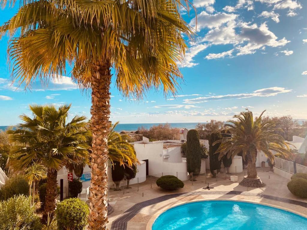 Le Cali, P2 Cabine Dans Une Residence Avec Piscine, Vue Mer Et Parking Prive La Grande-Motte Exterior foto